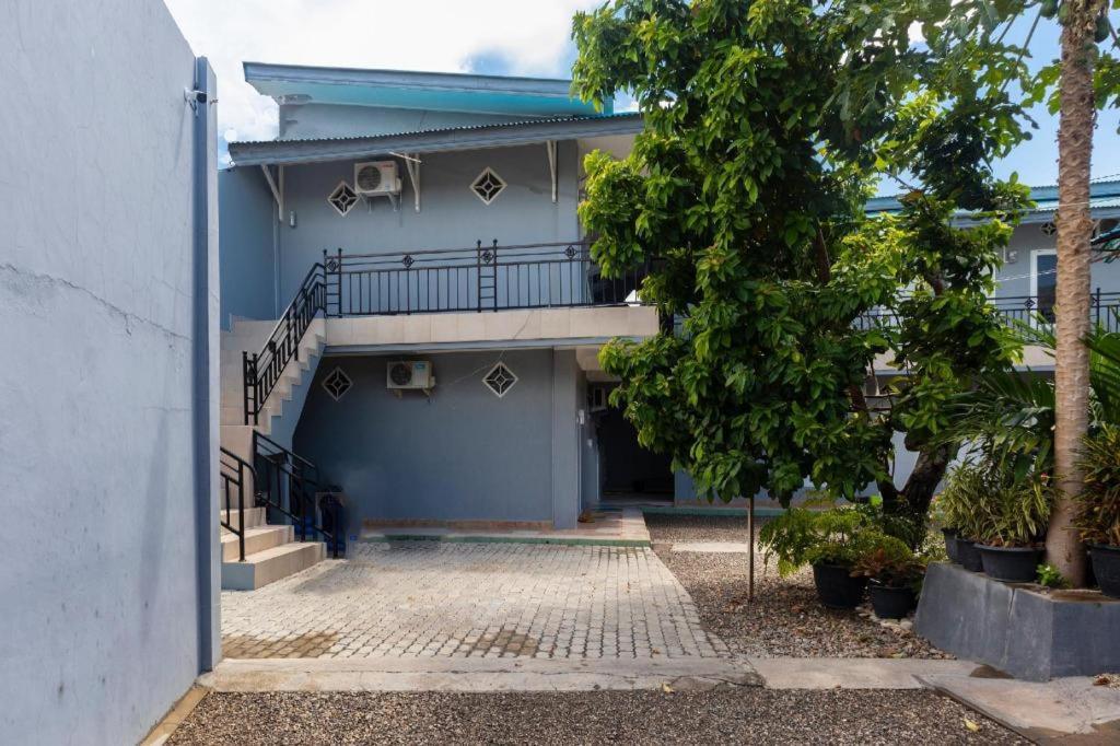 Spot On 2063 Bethania Residence Купанг Екстериор снимка